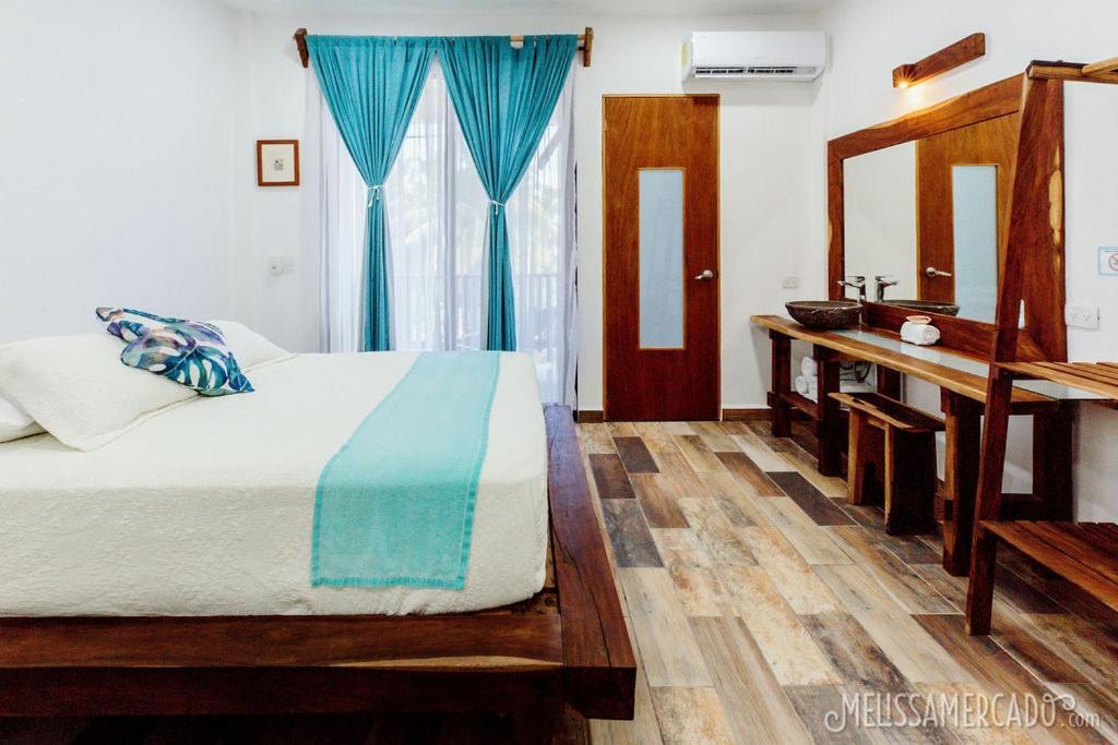 Hotel Ah Muzenkab El Cuyo Esterno foto